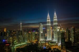 Kuala Lumpur Skyline at Night – Malaysia Travel Malaysia Travel Guide 2025 – Explore Culture, Islands & City Life Kuala Lumpur Skyline at Night – Malaysia Travel
