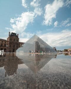 Louvre Museum Discovering the Magic of Paris: The City of Lights The Louvre Museum Paris – world’s largest art museum and top Paris attraction