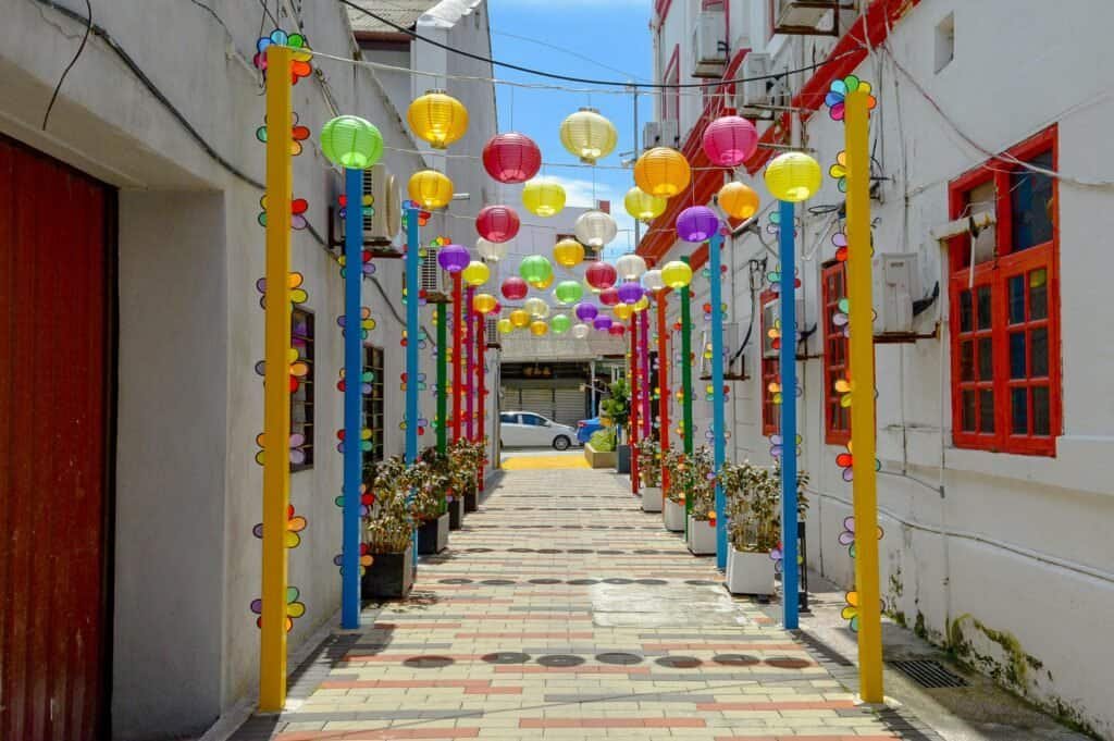 Penang Street Art – George Town Heritage Malaysia Travel Guide 2025 – Explore Culture, Islands & City Life Penang Street Art – George Town Heritage