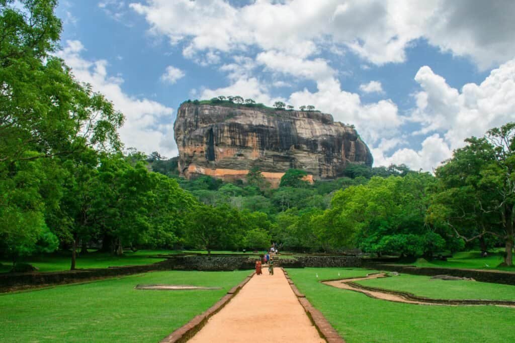 Sigiriya Rock Fortress Sri Lanka Sri Lanka Travel Guide 2025 – Best Places to Visit & Top Things To Do Sigiriya Rock Fortress Sri Lanka