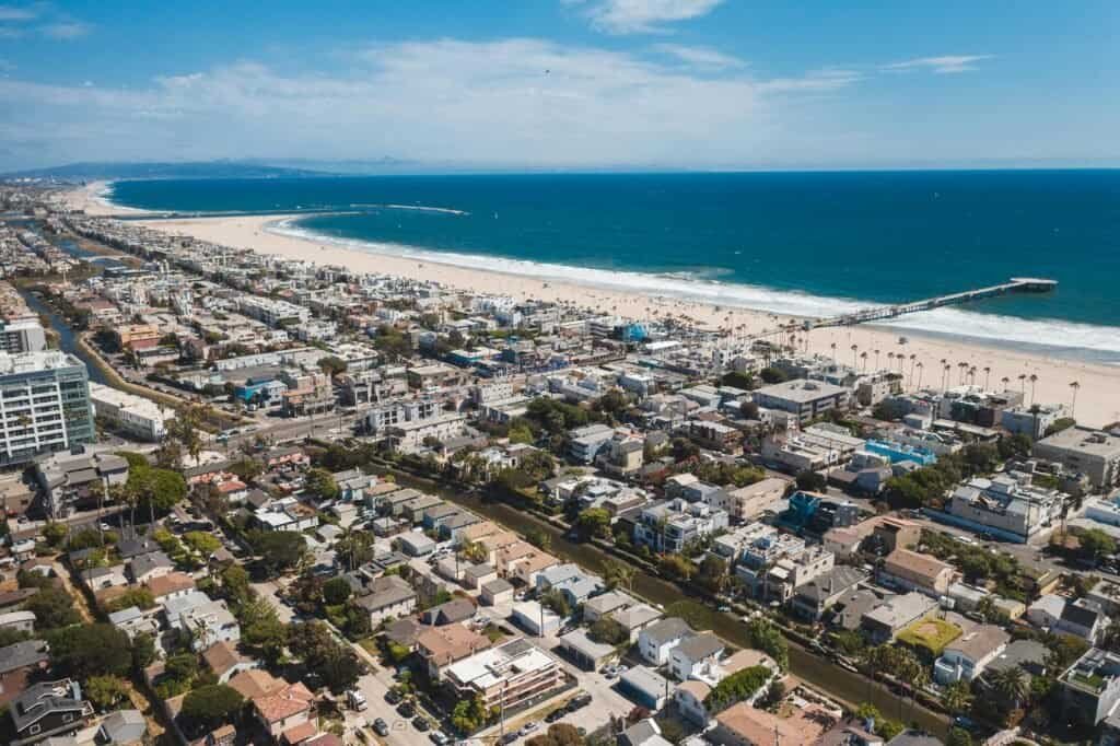 City View with Beautiful Beach Los Angeles United States Los Angeles Travel Guide 2026 | Best Places, Things to Do & Travel Tips City View with Beautiful Beach, Los Angeles, United States