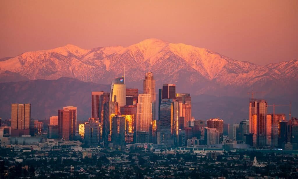 Los Angeles with Sunset Colors USA Los Angeles Travel Guide 2026 | Best Places, Things to Do & Travel Tips Los Angeles with Sunset Colors, USA