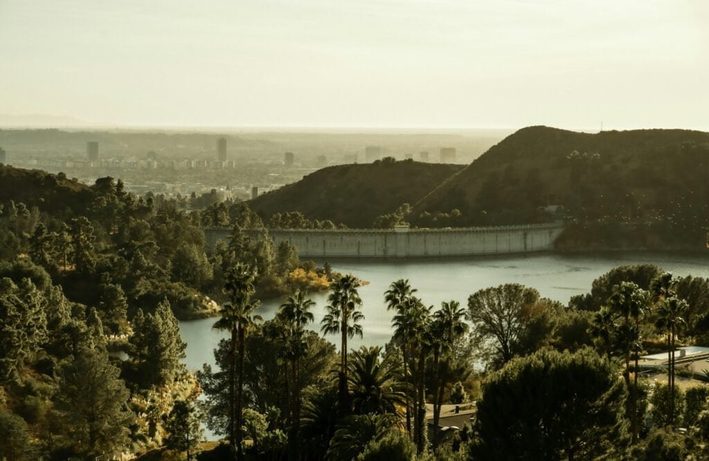 Scenic water reservoir surrounded by lush trees and hills Los Angeles USA Los Angeles Travel Guide 2026 | Best Places, Things to Do & Travel Tips Scenic water reservoir surrounded by lush trees and hills, Los Angeles, USA