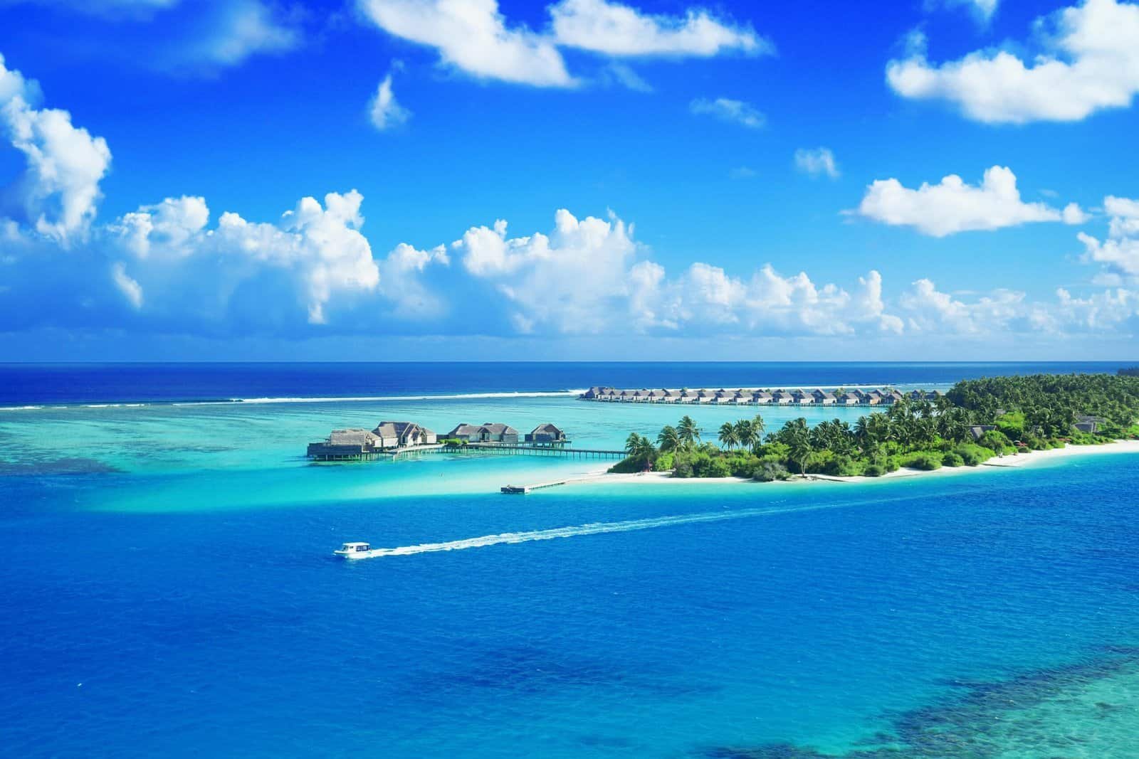 Maldives Travel Guide 2026