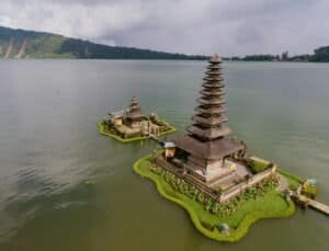 A stunning view of Pura Ulun Danu Bratan Temple on Lake Bratan in Bali, Indonesia